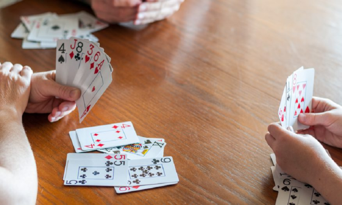 HOW TO PLAY GO FISH